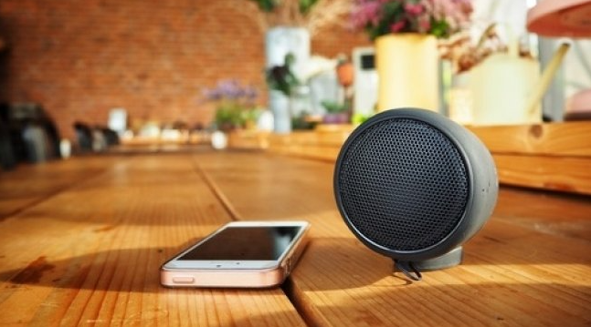 Cara Menghubungkan Speaker Bluetooth dan Headphone ke Android